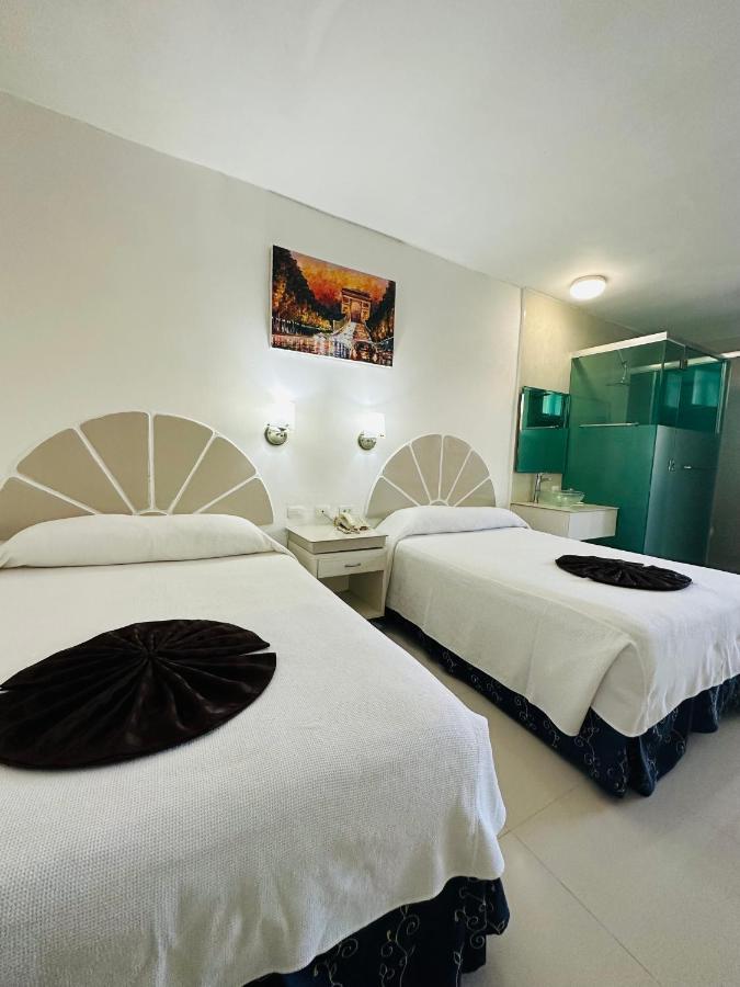 Hotel Plaza Caribe Cancún Eksteriør bilde