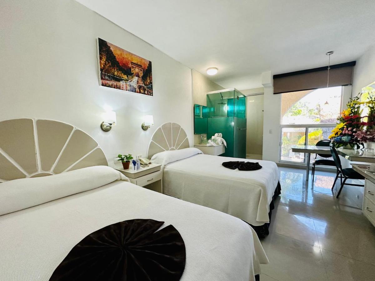 Hotel Plaza Caribe Cancún Eksteriør bilde
