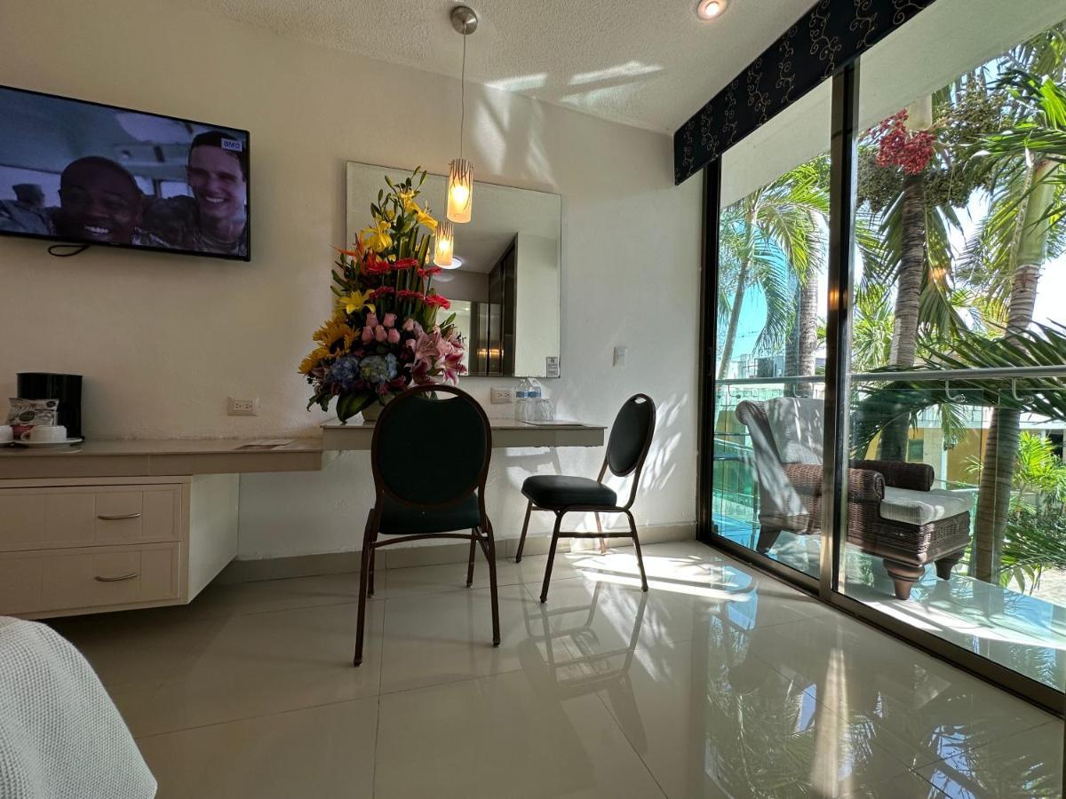 Hotel Plaza Caribe Cancún Eksteriør bilde