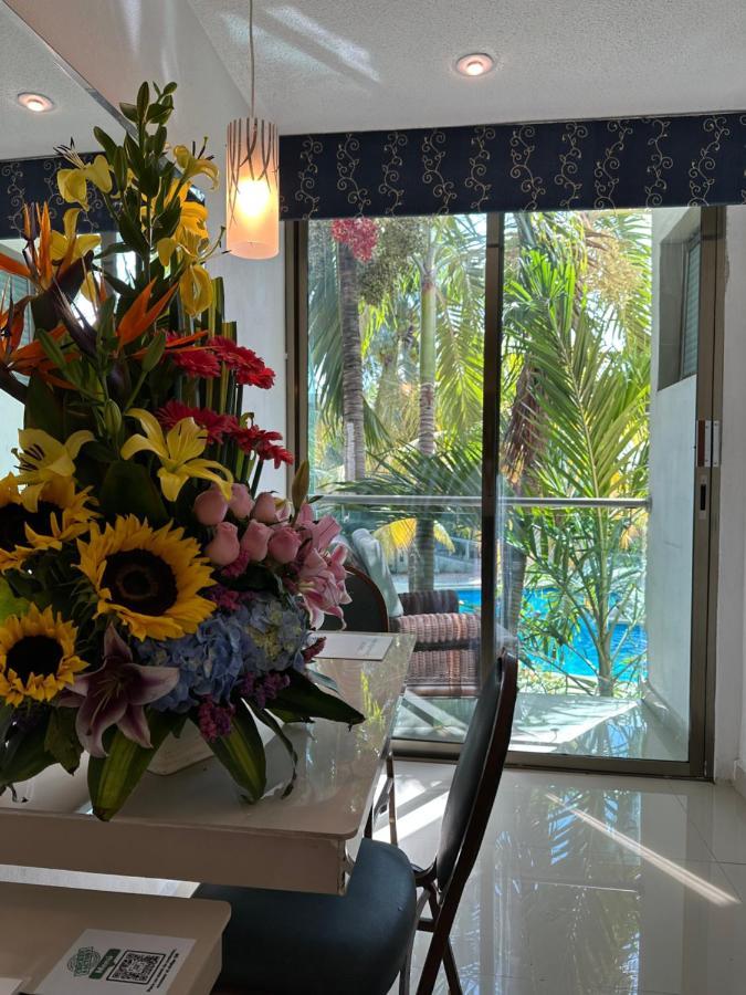 Hotel Plaza Caribe Cancún Eksteriør bilde