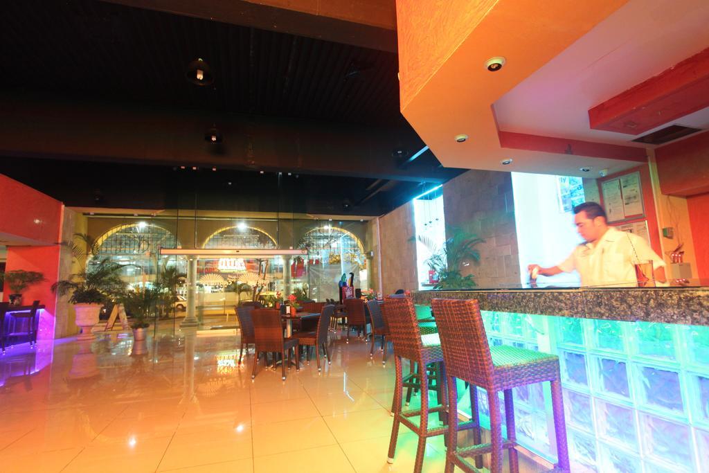 Hotel Plaza Caribe Cancún Eksteriør bilde