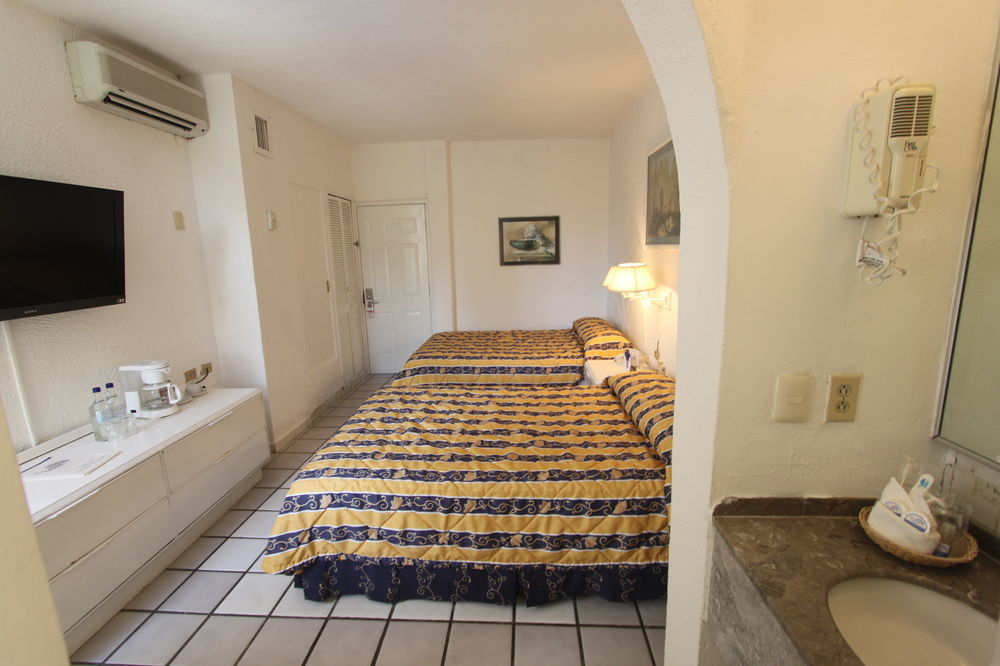 Hotel Plaza Caribe Cancún Eksteriør bilde