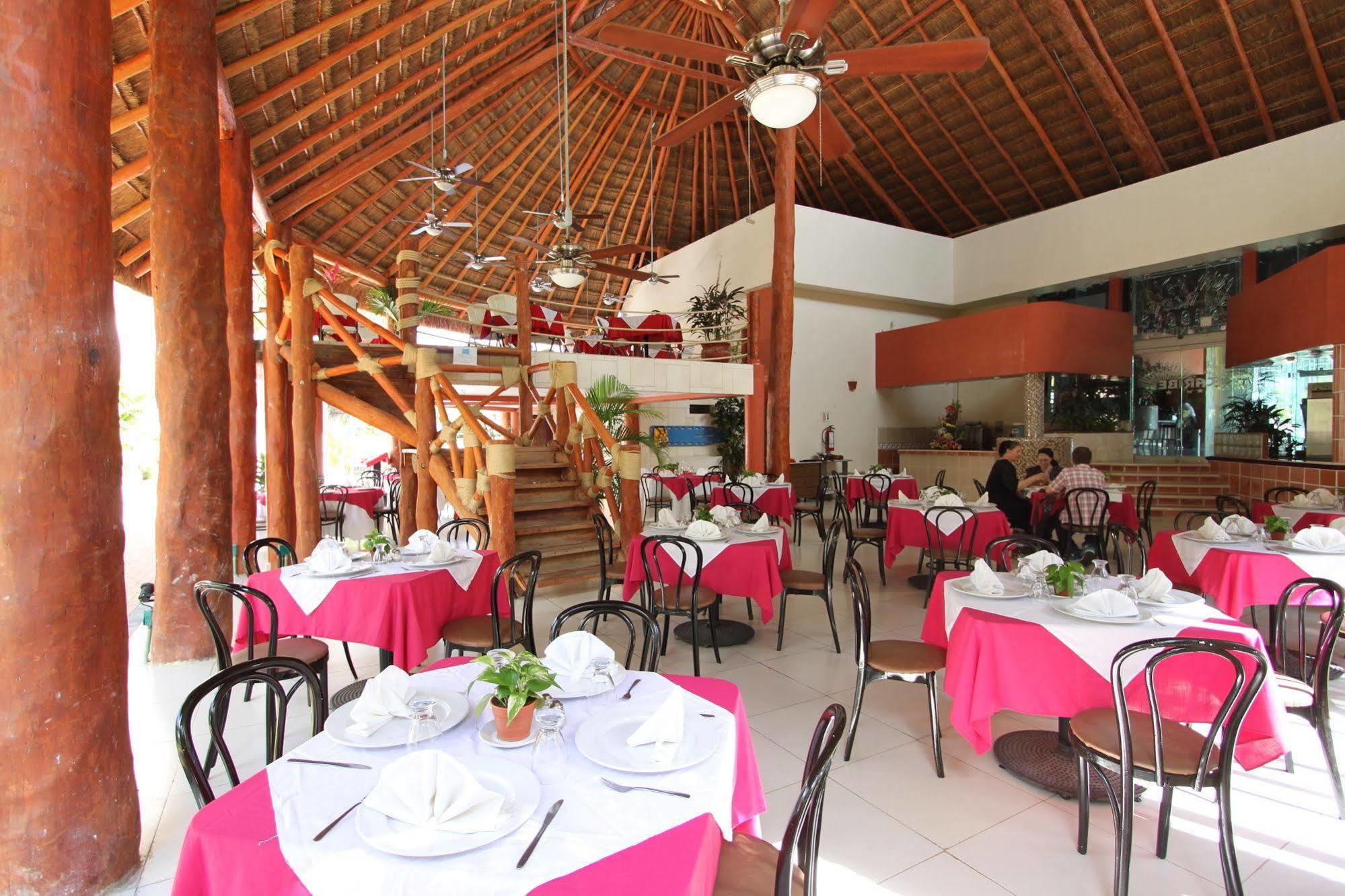 Hotel Plaza Caribe Cancún Eksteriør bilde